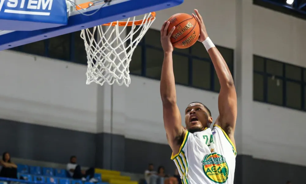 Αήττητη συνεχίζει η Πετρολίνα ΑΕΚ - Πήρε σπουδαίο διπλό στη Λεμεσό!