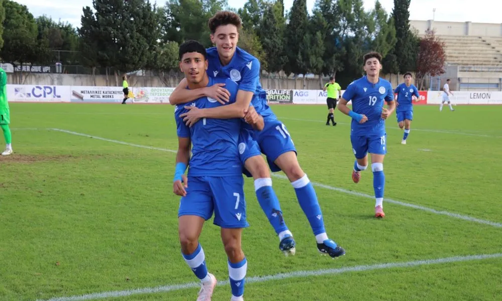 Τριάρα της Εθνικής Κ16 με χατ-τρικ του Αλέξανδρου Σκέντερ σε ένα ημίχρονο