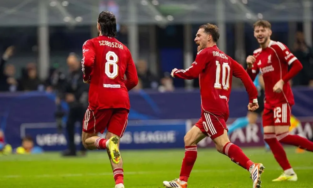 Διπλό οκτάδας για τη Λίβερπουλ στο Μιλάνο με γκολ στο 88΄, ανατροπή με Κουντέ η Μπαρτσελόνα