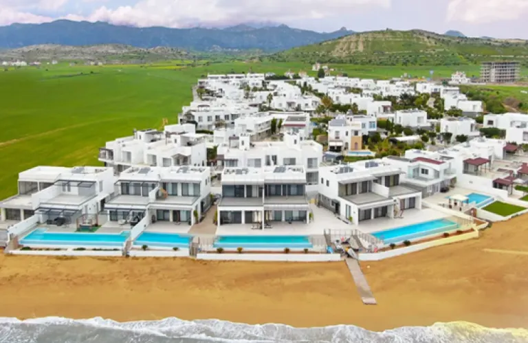 Κοινές μπίζνες σφετεριστών Ε/κ περιουσιών