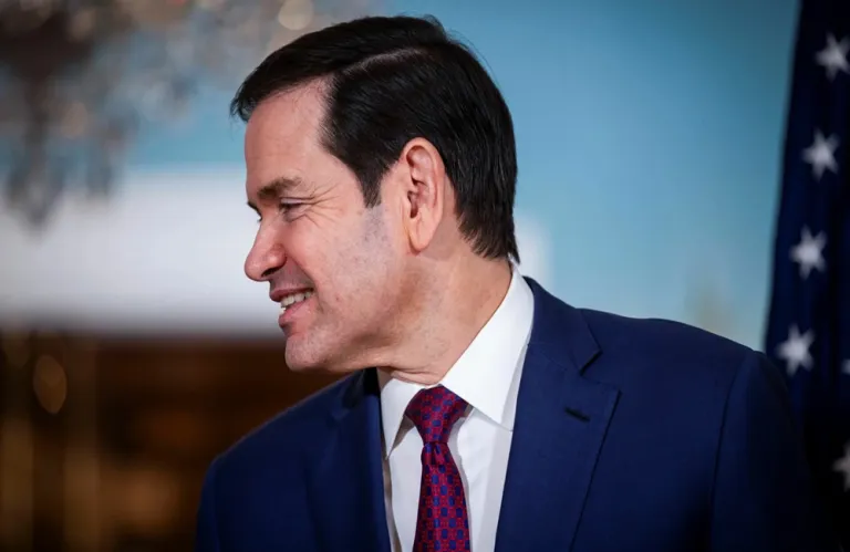 Γιατί ο Ρούμπιο καταργεί τη γραμματοσειρά Calibri από το Στέιτ Ντιπάρτμεντ;