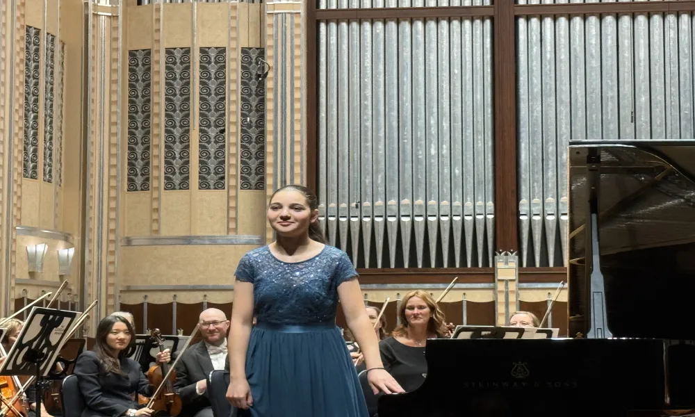 Post thumbnail or placeholder