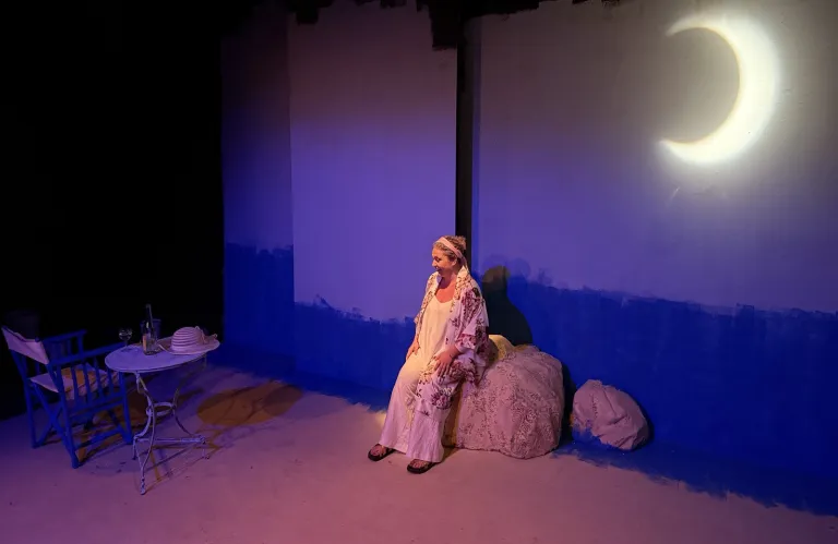 Η  βραβευμένη κωμωδία «Shirley Valentine» στο θέατρο ένα