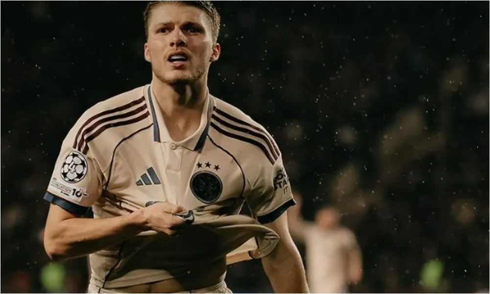 Με ανατροπή έκανε σεφτέ ο Άγιαξ, στο κόλπο της πρόκρισης η Κοπεγχάγη