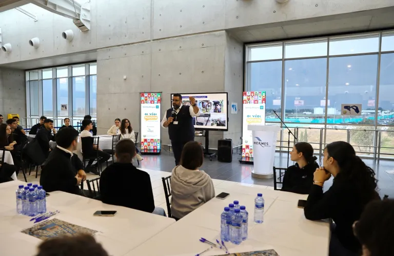 Οι Νέοι της Λάρνακας “Ρωτούν και Δίνουν Λύσεις”: Για την Κλιματική Ανθεκτικότητα