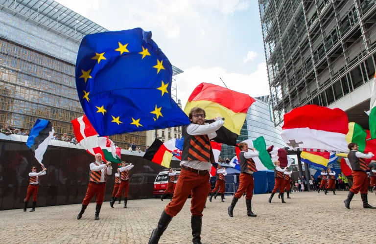 Οι 28 πιο επιδραστικοί άνθρωποι στην Ευρώπη: Στην κορυφή μη Ευρωπαίος!