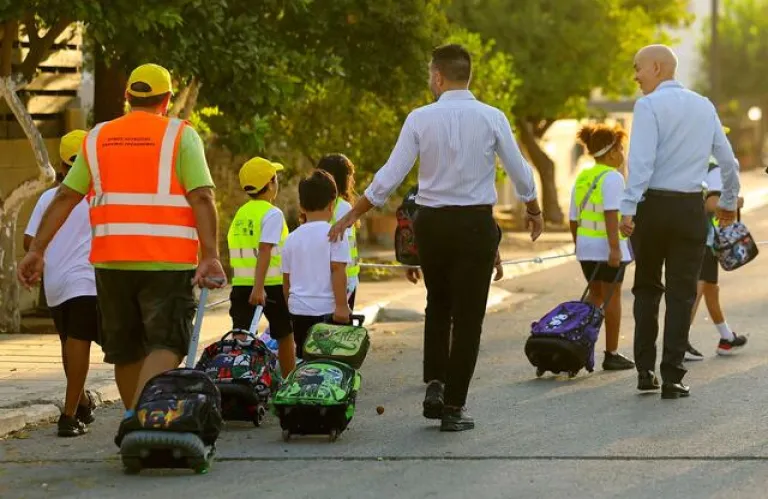 Εγγραφές σε Νηπιαγωγεία και Δημοτικά για την σχολική χρονιά 2025- 2026: Δείτε πληροφορίες και προθεσμίες