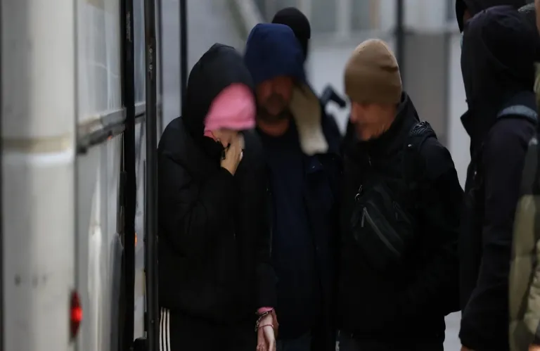 ΟΠΕΚΕΠΕ: Έφτασαν οι συλληφθέντες από την Κρήτη στην Ευρωπαϊκή Εισαγγελία (εικόνες)