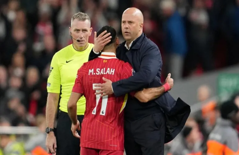 Σλοτ: «Δεν υπάρχει θέμα προς επίλυση με τον Σαλάχ»