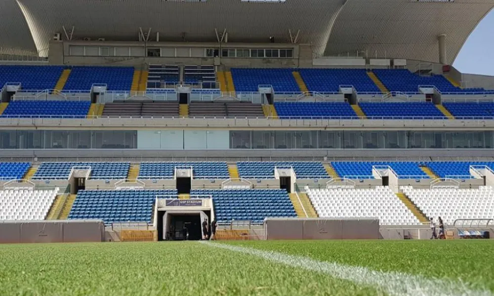 Ολυμπιακός - ΑΕΛ: Οι 11άδες των Κωστή και Μαρτίνς