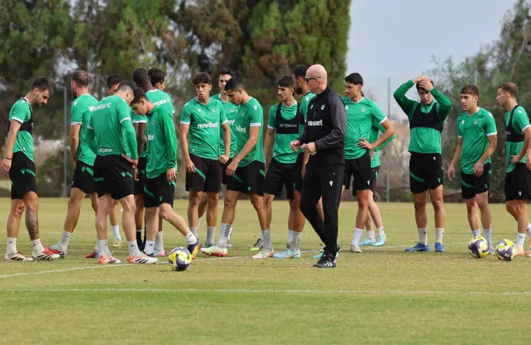 Δεν πρόλαβε ο Μαέ, δεν πάει στην «Αρένα» ο Ουζόχο - Η αποστολή της Ομόνοιας