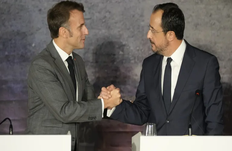 Στο Παρίσι για υπογραφή στρατηγικής συμφωνίας με τη Γαλλία ο Χριστοδουλίδης