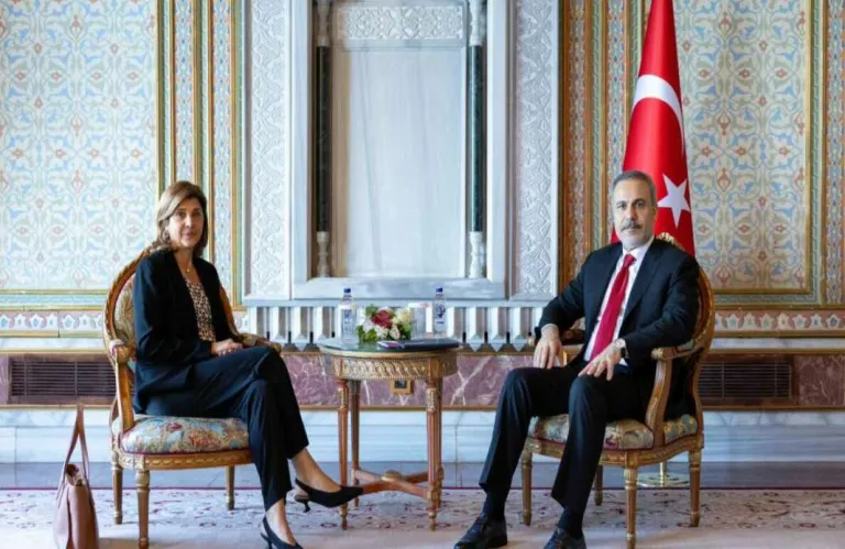 Ακυρώνεται η σημερινή συνάντηση Ολγκίν - Φιντάν: Θα πραγματοποιηθεί την Πέμπτη