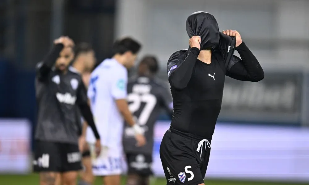 Βάζει δύσκολα στον εαυτό της