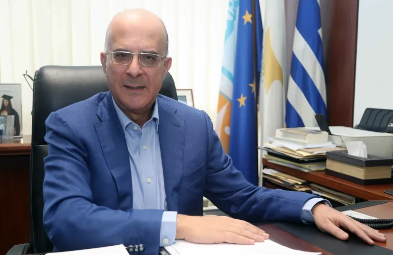 «Ναι» της ΔΗΠΑ στον κρατικό προϋπολογισμό