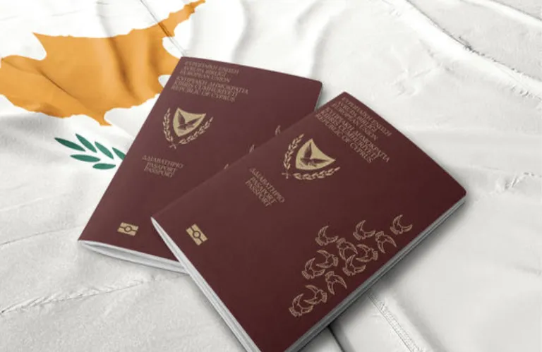 Η ώρα της κρίσης για Δημήτρη Συλλούρη και Χριστάκη Τζιοβάνη: Τελικές αγορεύσεις με βαριά λόγια για τα χρυσά διαβατήρια