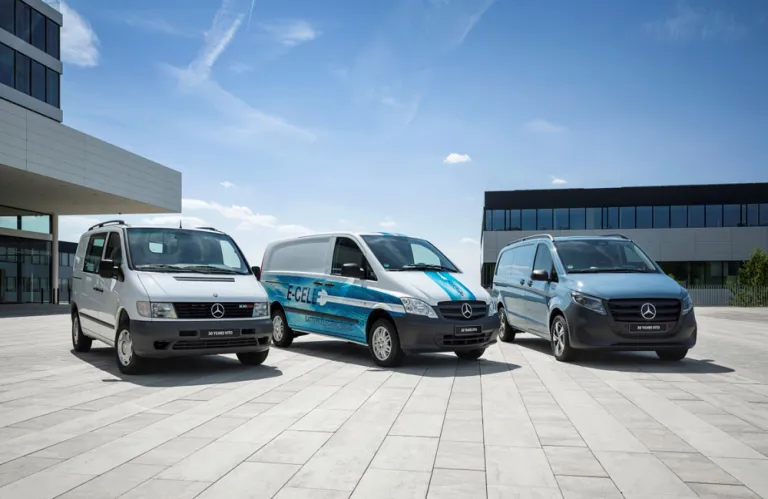 H Mercedes-Benz γιορτάζει τα 30χρονα του Vito στην αγορά