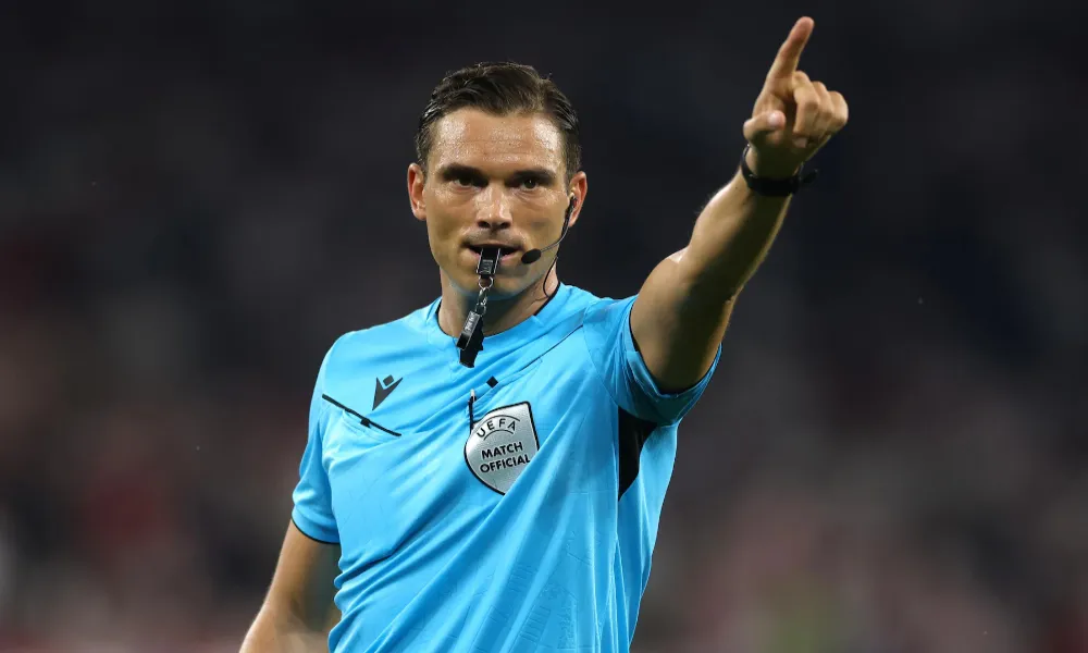 Ελβετοί διαιτητές στο Ομόνοια - Ρακόβ