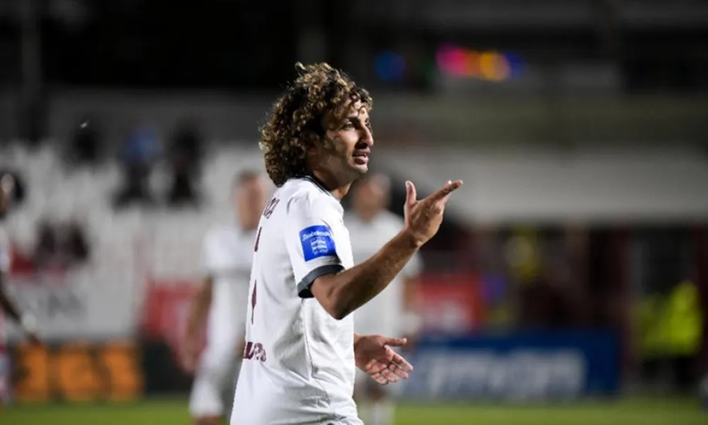 Ανατροπή με Ουάρντα και παραμονή του στην ΑΕΛ Novibet