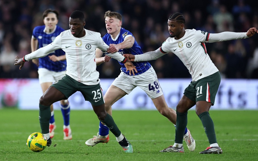 Συνεχίστηκε η… κακή συνήθεια της Τσέλσι με τις κάρτες, πάλι βγαίνει νοκ-άουτ ο Καϊσέδο!