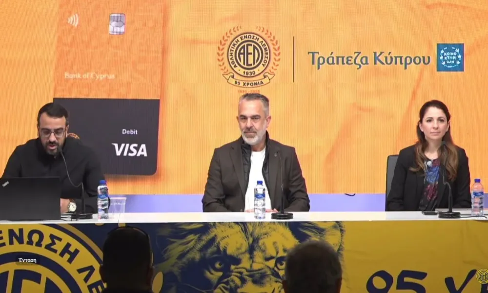 (ΒΙΝΤΕΟ) Παρουσίασε Yellow Card ο πρόεδρος της ΑΕΛ - Όλα όσα είπε ο Κωνσταντίνου