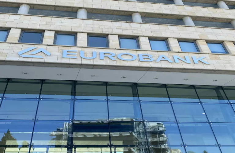 Στο ταμπλό του ΧΑΚ αύριο η Eurobank