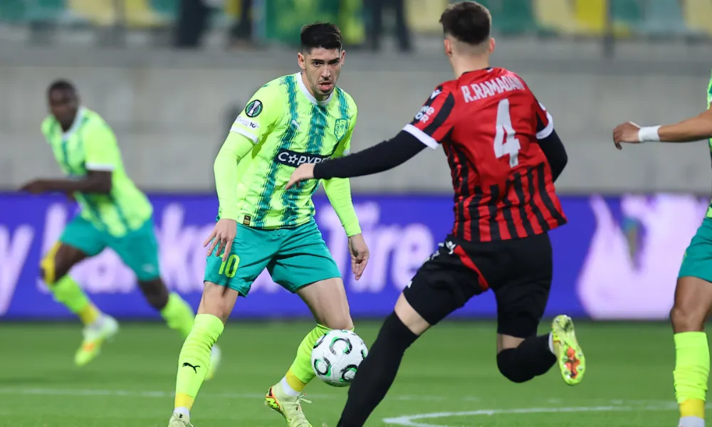 LIVE: ΑΕΚ - Σκεντίγια 0-0