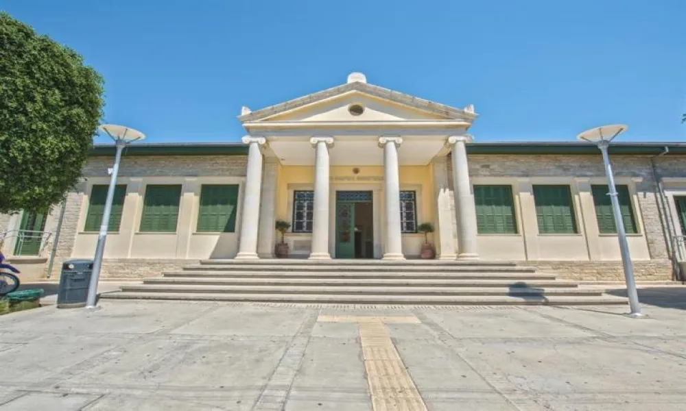 Post thumbnail or placeholder