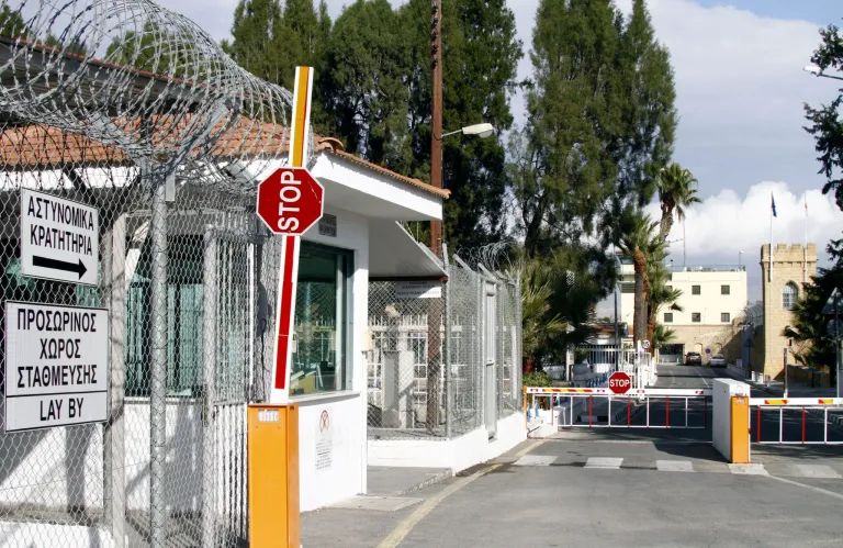 Ενίσχυση προσωπικού και μέτρα στήριξης στις φυλακές ζητά η ΠΑΣΥΔΥ