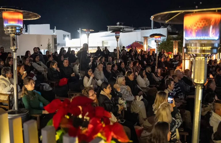 Δ.Πάφου : Υπαίθρια προβολή στο θερινό Αττικόν