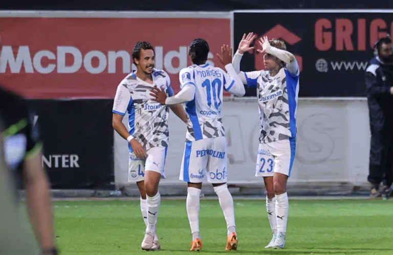 ΒΙΝΤΕΟ: Έτσι άρπαξε το τρίποντο από την Ε.Ν. Ύψωνα ο Απόλλωνας