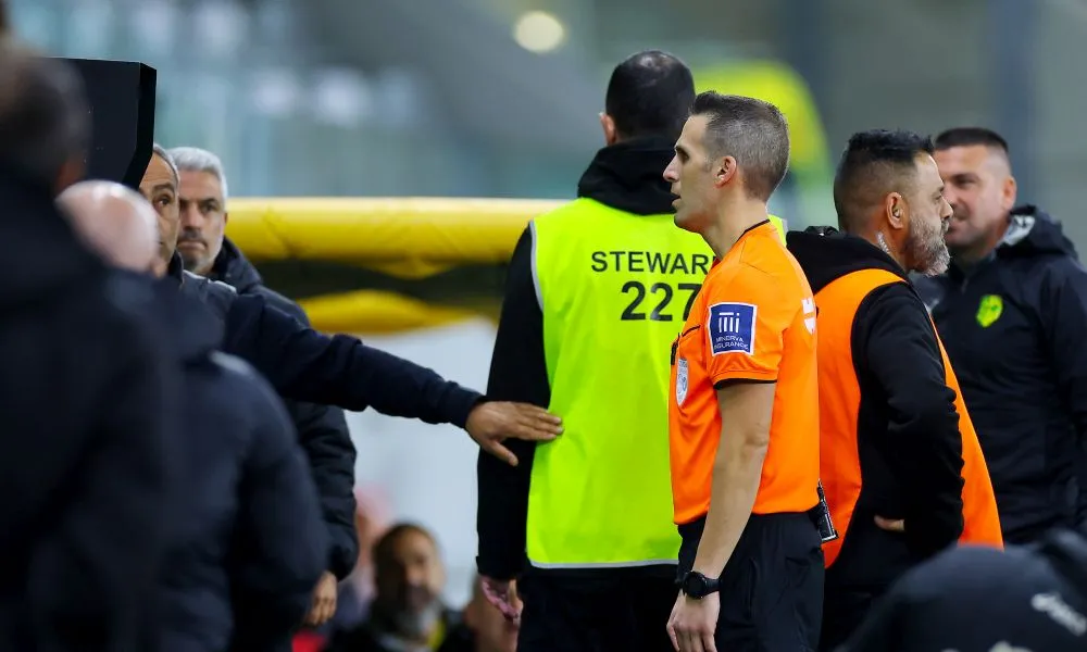 Γιατί ο Σολωμού πήγε στο on-field review για γκολ που ακυρώθηκε για οφσάιντ