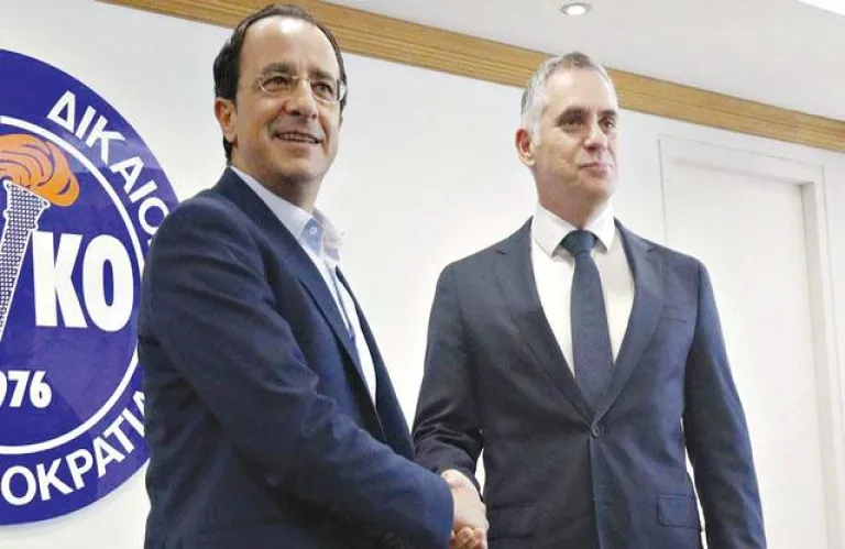 Βάλθηκε να μας τρελάνει ο Νικόλας