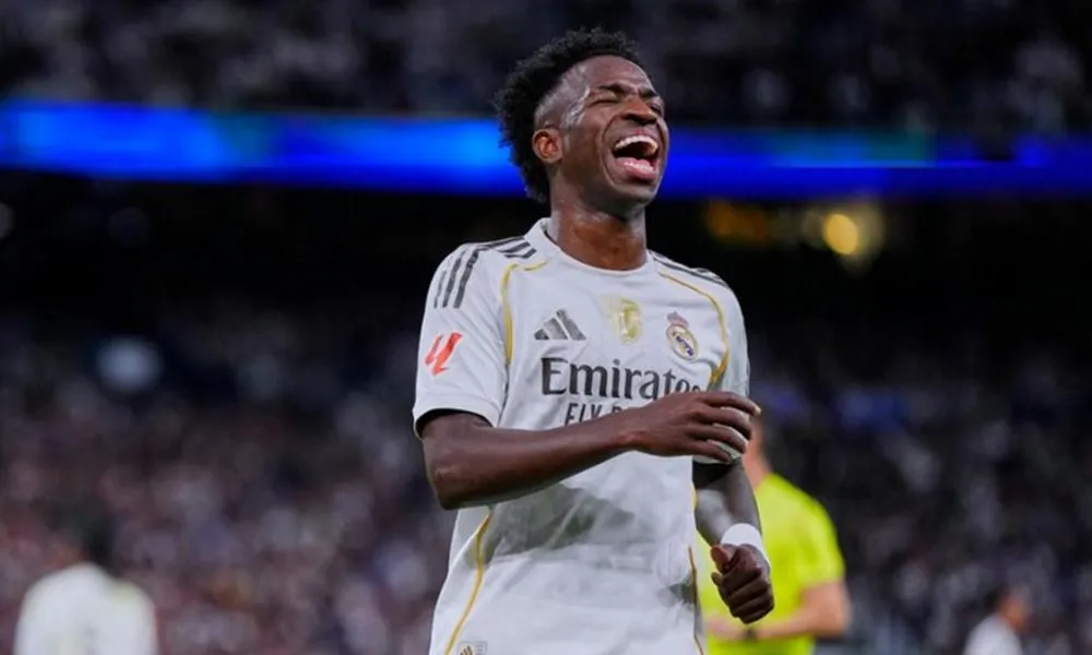 «Προτάθηκε σε Λίβερπουλ, Σίτι και Τσέλσι ο Βινίσιους»