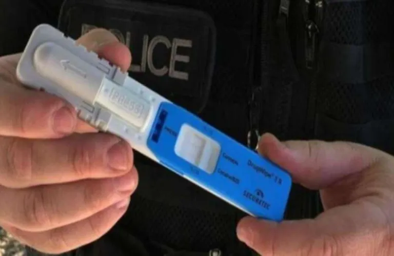 Μαζικά αλκοτέστ τη νύχτα: 59 οδηγοί καταγγέλθηκαν για οδήγηση υπό την επήρεια αλκοόλης