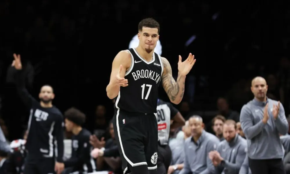 «Οι Μπακς έχουν επικοινωνήσει με τους Νετς για τον Πόρτερ Τζούνιορ»