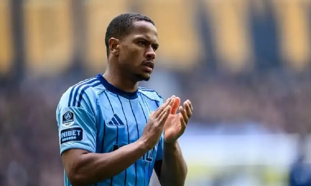 Κάτι λέει του Σάβο στην ΑΕΛ