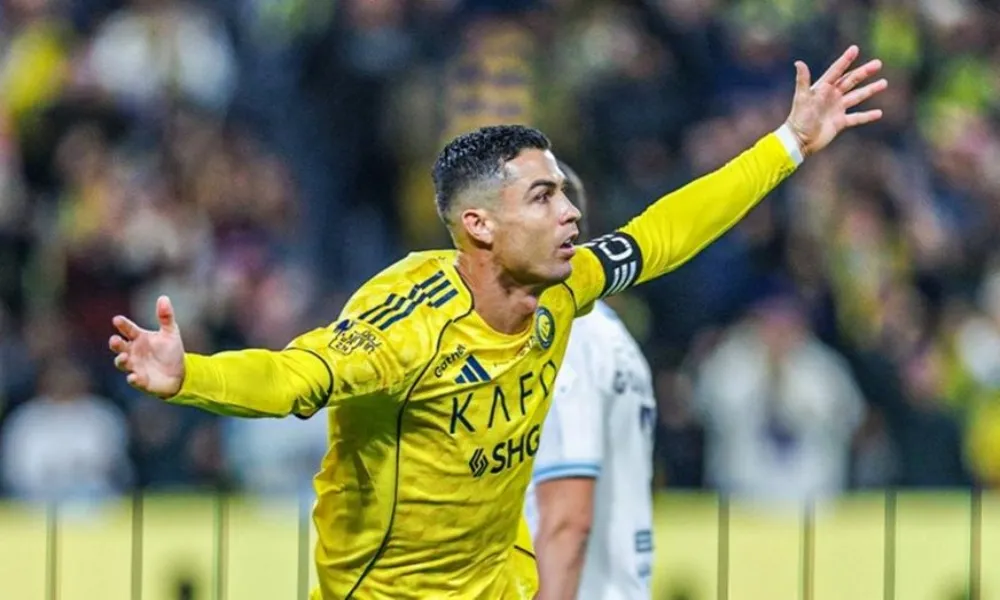 Συνεχίζει να κάνει πλάκα: Δύο ακόμη γκολ για τον Κριστιάνο, έφτασε τα 956!