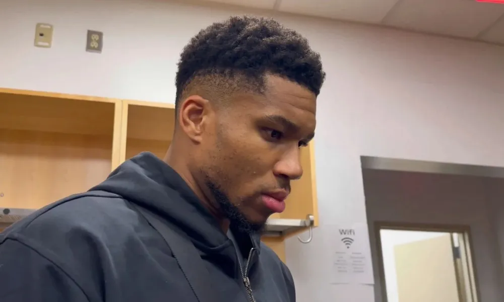 Δήλωση - απάντηση του Αντετοκούνμπο: «Είμαι εδώ!»