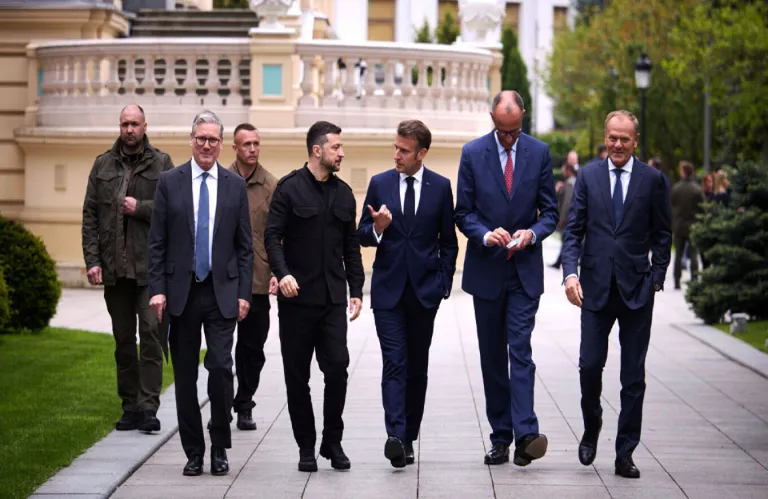 Σύνοδο για την Ουκρανία στο Παρίσι ανακοινώνει ο Μακρόν - Στο επίκεντρο οι εγγυήσεις ασφαλείας