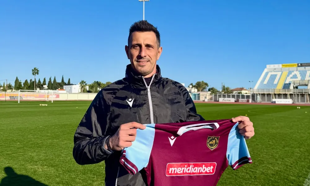 Μαρκόσκι και επίσημα