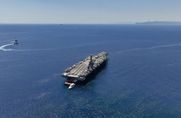 Τι ξέρουμε για το πρώτο χερσαίο πλήγμα των ΗΠΑ στη Βενεζουέλα: Το drone της CIA και η προκυμαία που «δεν υπάρχει πια»