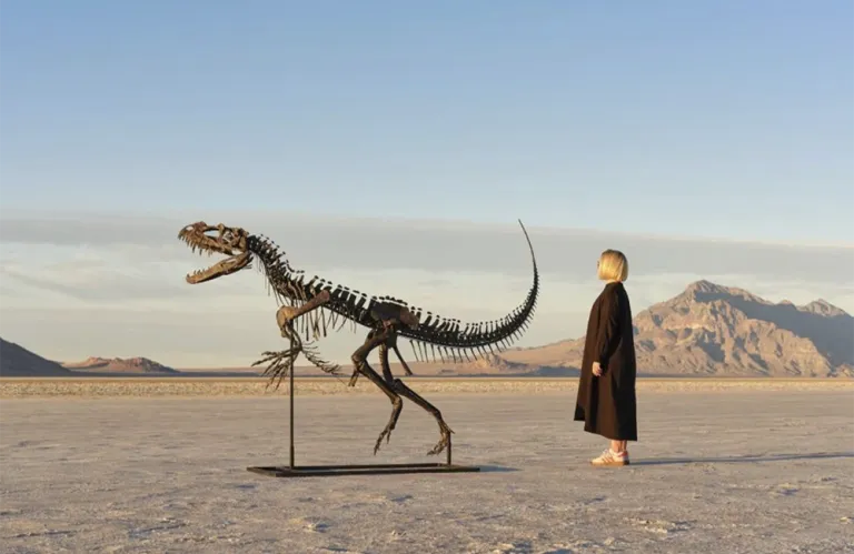 When the Dinosaur Roars Back: Fossil Sales and Legal Issues