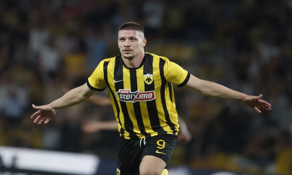 Kicker για Γιόβιτς: «Απολαμβάνει την εμπιστοσύνη του Νίκολιτς, πολύτιμος για την ΑΕΚ»