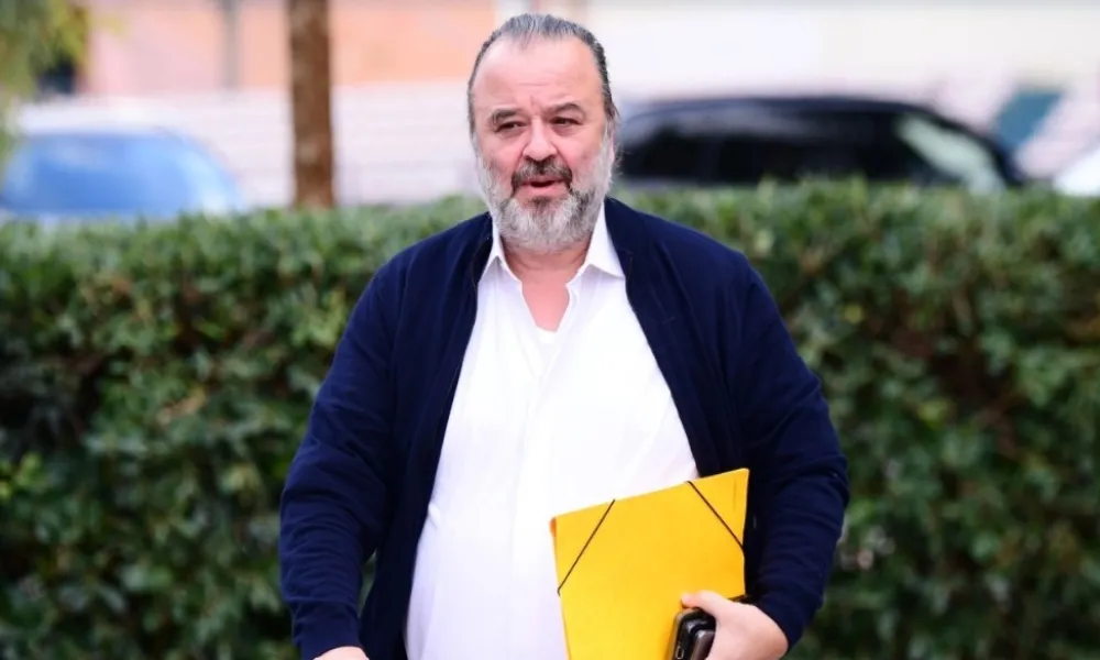 Ηλιόπουλος: «Αν ο ΟΣΦΠ έχει παράπονα, η ΑΕΚ πρέπει να βγει με σημαίες στο Σύνταγμα»