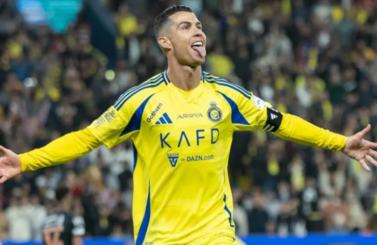 O Ρονάλντο έκανε έσοδα 2,05 δισ. δολάρια από το ντεμπούτο του το 2001