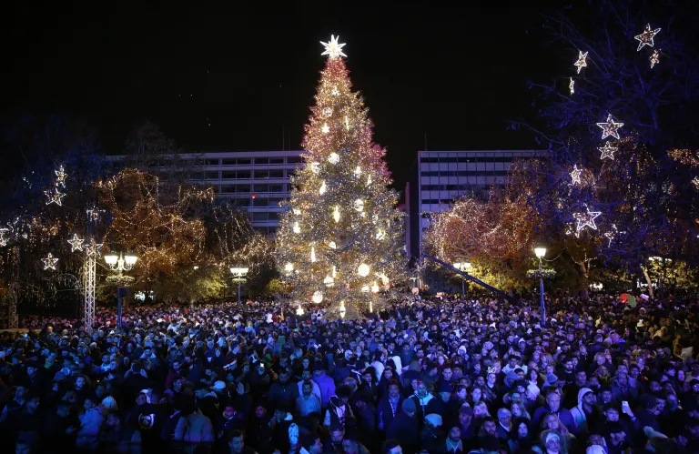 Athens Welcomes 2026 with Silent Fireworks