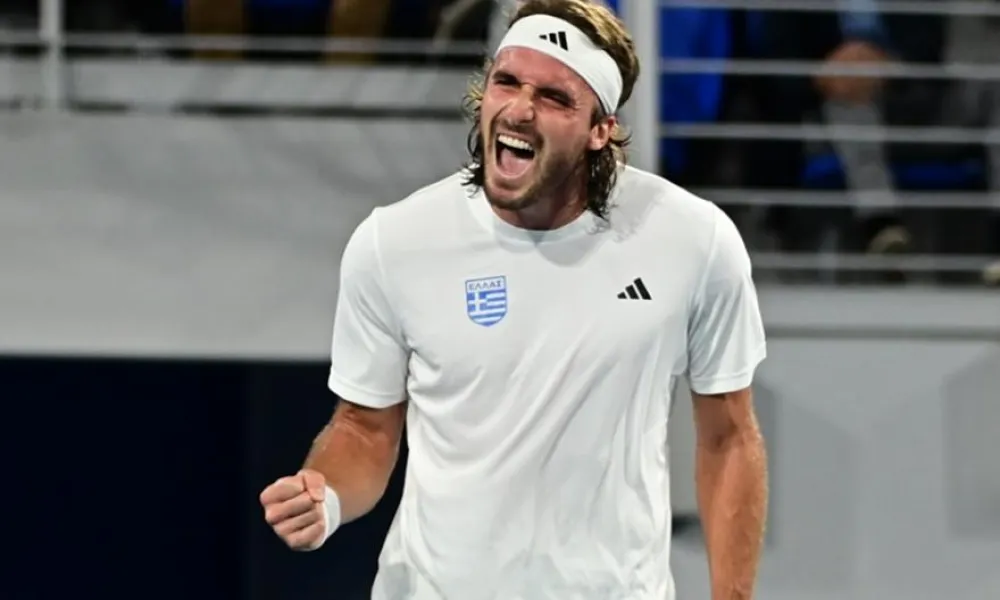 Τα κατάφερε ο Τσιτσιπάς κόντρα στον Μοτσιζούκι - Κοντά στην πρόκριση η Team Hellas