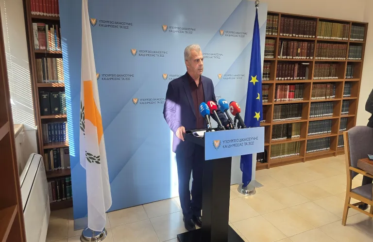 Justice Minister Warns Police Unions Against Breaking Regulations