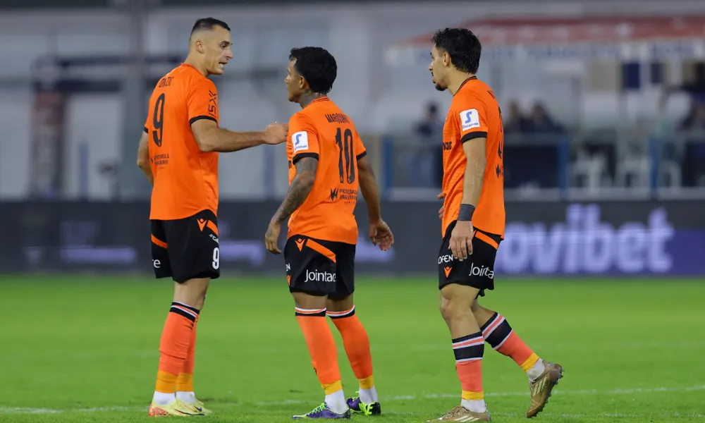 Φαβορί, όμως πρέπει να το αποδείξει